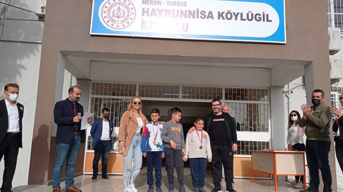 Mersin TSF öncülüğünde, Tarsus Küçükler İlçe Birinciliği satranç turnuvası 11-12 Aralık 2021 tarihlerinde okulumuzda yapılmıştır.